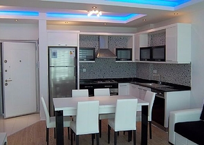 شقق بمساحات مختلفة على ضفاف النهر في كيستيل / ألانيا 