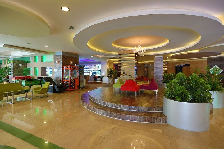 مجمع فاخر ضمن أرقى المناطق في ألانيا 