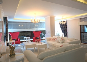 شقق بمساحات مختلفة في أوبا على البحر مباشرة ً