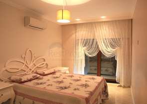 شقق بمساحات مختلفة في أوبا على البحر مباشرة ً