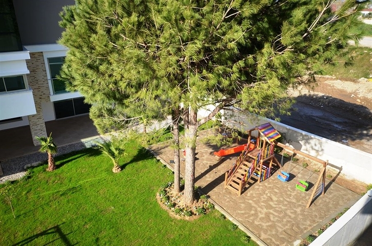 على البحر مباشرة - شقق وبنتهاوس ضمن مجمع فاخر - في كاستل / الانيا 