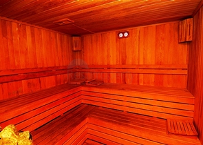 على البحر مباشرة - شقق وبنتهاوس ضمن مجمع فاخر - في كاستل / الانيا 