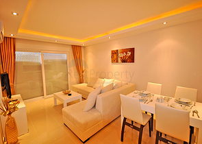 شقة مفروشة على الخط الأول لشاطئ البحر