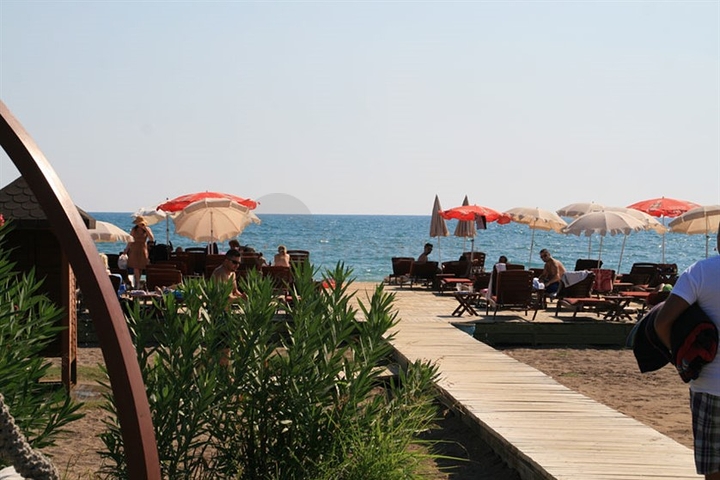 شقق وفيلات فاخرة للبيع في بيليك 