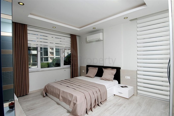 شقق عادية وشقق دوبلكس في أنطاليا / كونيالتي