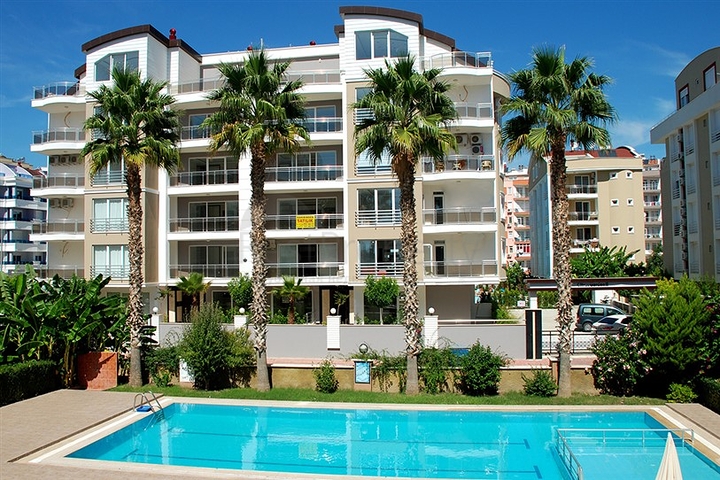 شقق عادية وشقق دوبلكس في أنطاليا / كونيالتي