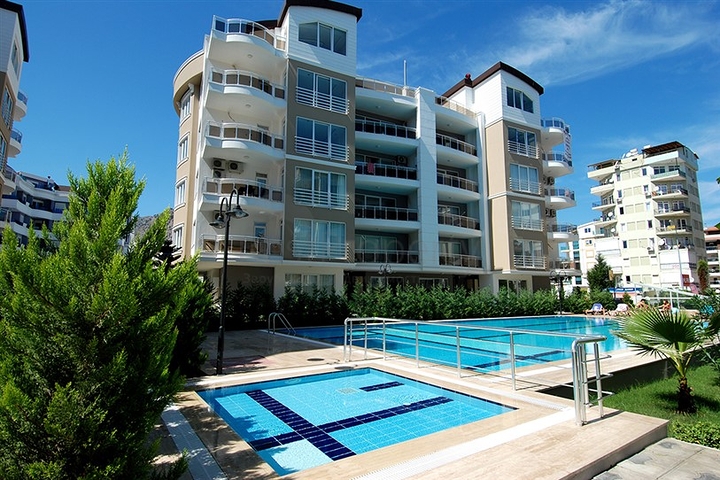 شقق عادية وشقق دوبلكس في أنطاليا / كونيالتي