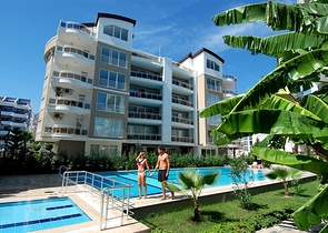 شقق عادية وشقق دوبلكس في أنطاليا / كونيالتي