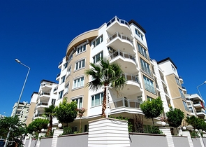 شقق عادية وشقق دوبلكس في أنطاليا / كونيالتي