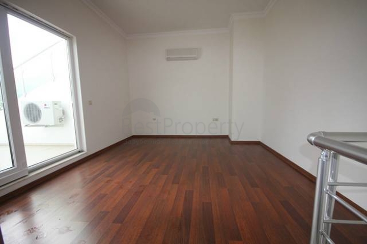 شقق قريبة من البحر في كونيالتي / انطاليا 