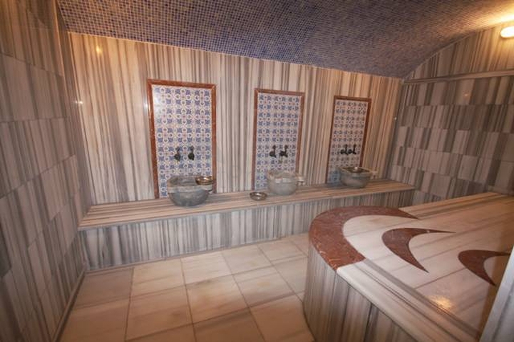 شقق قريبة من البحر في كونيالتي / انطاليا 