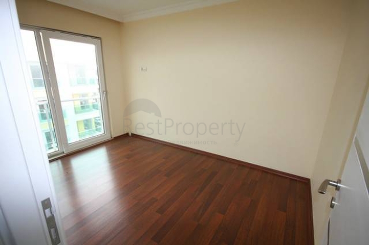 شقق قريبة من البحر في كونيالتي / انطاليا 