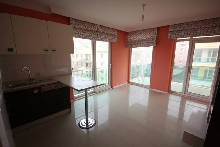 شقق قريبة من البحر في كونيالتي / انطاليا 