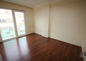 شقق قريبة من البحر في كونيالتي / انطاليا 