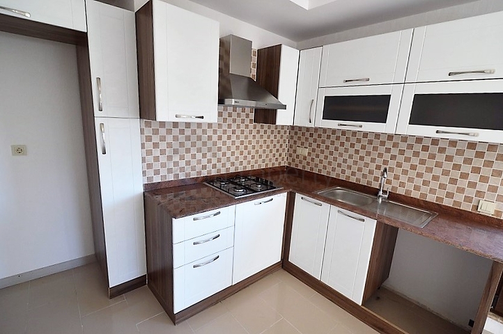 شقة دوبلكس في الانيا