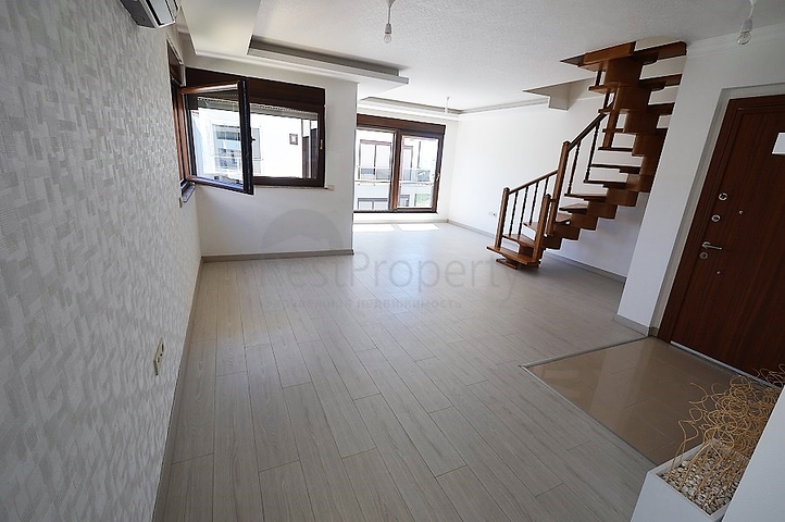 شقة دوبلكس في الانيا