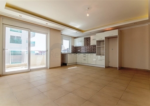 شقق فاخرة وبينت هاوس للبيع في ماهموت لار  