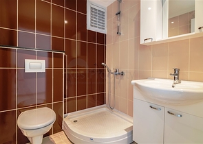 شقق فاخرة وبينت هاوس للبيع في ماهموت لار  