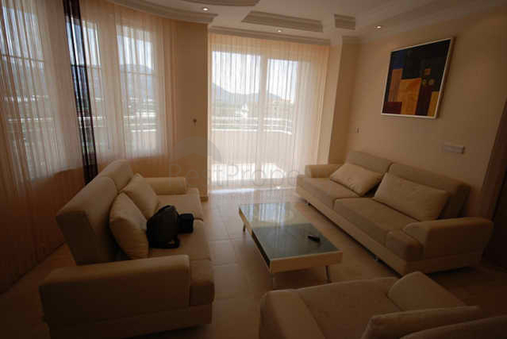 عقارات في ألانيا, محمودلار