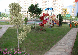 عقارات في ألانيا, محمودلار