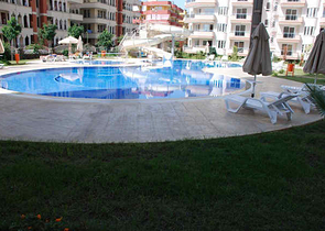 عقارات في ألانيا, محمودلار