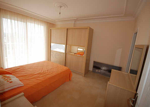 عقارات في ألانيا, محمودلار