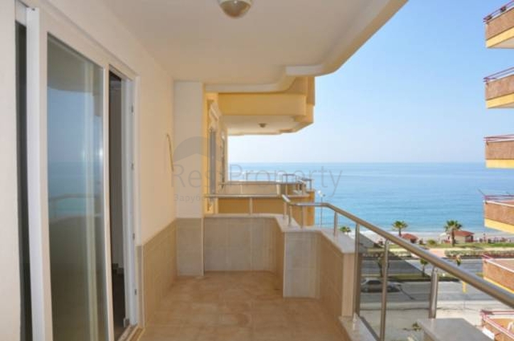 شقق باطلالات رائعة على البحر 