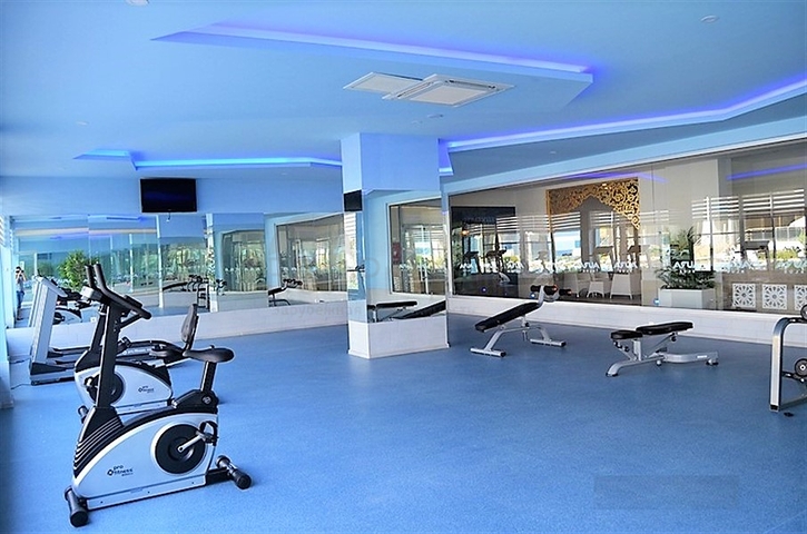 اطلالة بحر - دوبلكس 3 غرف وصالة - مؤثثة -مجمع فاخر -في كاستل / الانيا 