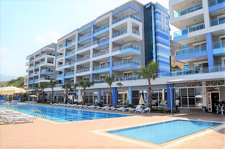 اطلالة بحر - دوبلكس 3 غرف وصالة - مؤثثة -مجمع فاخر -في كاستل / الانيا 