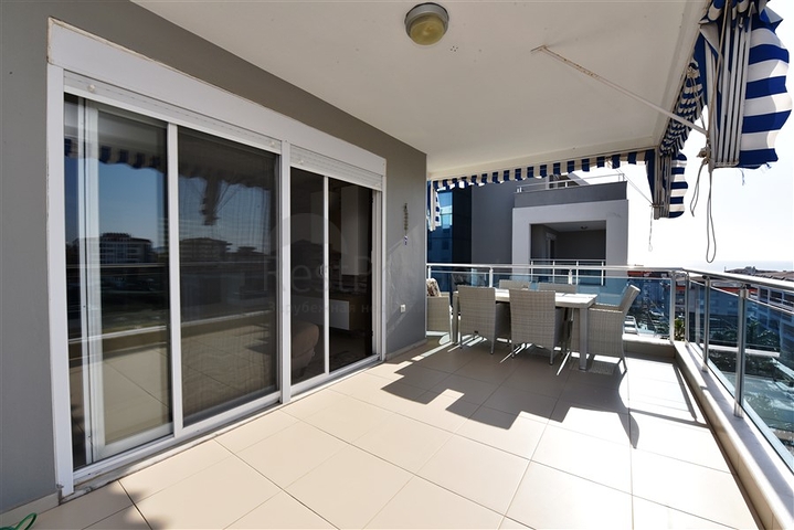 اطلالة بحر - دوبلكس 3 غرف وصالة - مؤثثة -مجمع فاخر -في كاستل / الانيا 