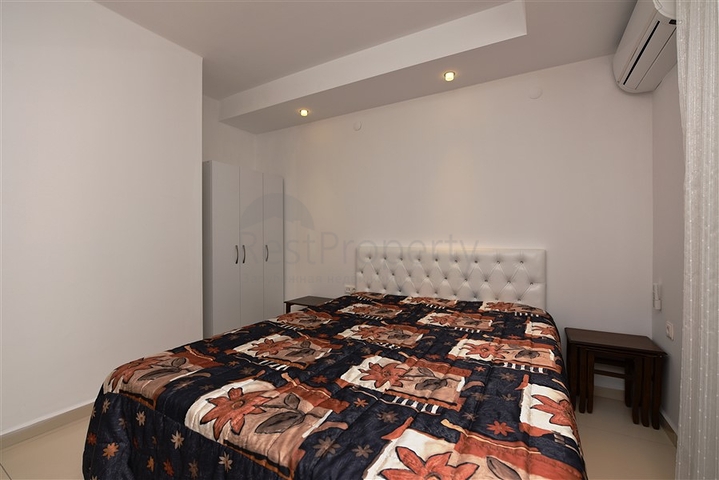 اطلالة بحر - دوبلكس 3 غرف وصالة - مؤثثة -مجمع فاخر -في كاستل / الانيا 