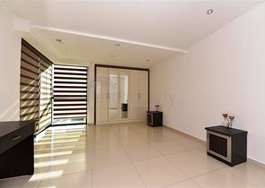 اطلالة بحر - دوبلكس 3 غرف وصالة - مؤثثة -مجمع فاخر -في كاستل / الانيا 