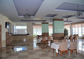 اطلالة بحر - دوبلكس 3 غرف وصالة - مؤثثة -مجمع فاخر -في كاستل / الانيا 