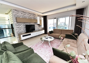 اطلالة بحر - دوبلكس 3 غرف وصالة - مؤثثة -مجمع فاخر -في كاستل / الانيا 