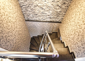 بنتهاوس 3 + 1 مع اثاث في مجمع 800 م عن البحر