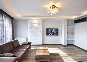 بنتهاوس 3 + 1 مع اثاث في مجمع 800 م عن البحر