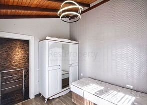 بنتهاوس 3 + 1 مع اثاث في مجمع 800 م عن البحر