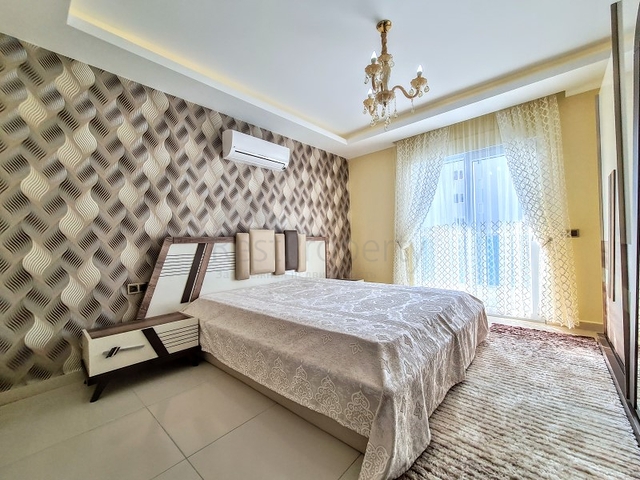 مجمع انيق -يضم كافة الخدمات - شقة 2 غرفة وصالة - في مهموتلار / الانيا 