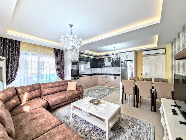 مجمع انيق -يضم كافة الخدمات - شقة 2 غرفة وصالة - في مهموتلار / الانيا 