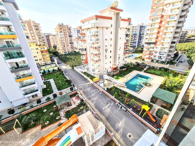 مجمع انيق -يضم كافة الخدمات - شقة 2 غرفة وصالة - في مهموتلار / الانيا 