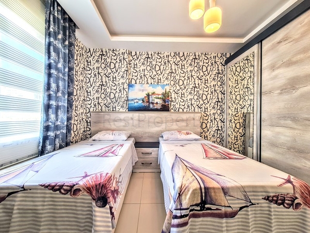 مجمع انيق -يضم كافة الخدمات - شقة 2 غرفة وصالة - في مهموتلار / الانيا 