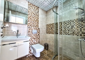 مجمع انيق -يضم كافة الخدمات - شقة 2 غرفة وصالة - في مهموتلار / الانيا 