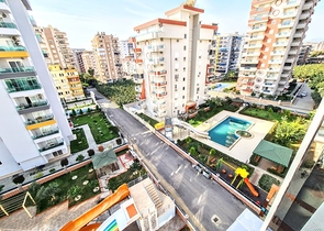 مجمع انيق -يضم كافة الخدمات - شقة 2 غرفة وصالة - في مهموتلار / الانيا 