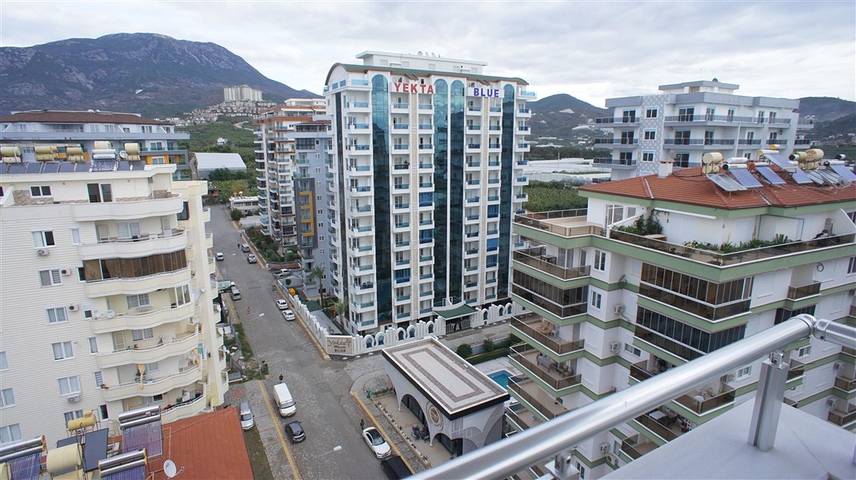 شقق ودوبلكس - ضمن مجمع سكني حديث -قريب من البحر والخدمات - في مهموتلار / الانيا 