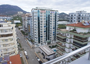 شقق ودوبلكس - ضمن مجمع سكني حديث -قريب من البحر والخدمات - في مهموتلار / الانيا 