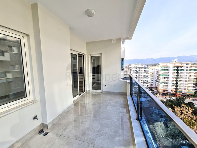 شقق باطلالة بحرية -ضمن مجمع فاخر يضم كافة الخدمات - في مهموتلار / الانيا 