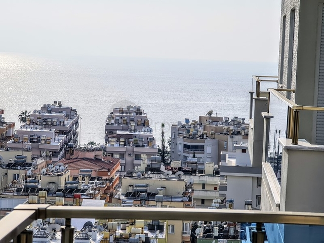 شقق باطلالة بحرية -ضمن مجمع فاخر يضم كافة الخدمات - في مهموتلار / الانيا 