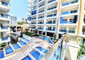 شقق باطلالة بحرية -ضمن مجمع فاخر يضم كافة الخدمات - في مهموتلار / الانيا 