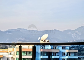 شقق باطلالة بحرية -ضمن مجمع فاخر يضم كافة الخدمات - في مهموتلار / الانيا 