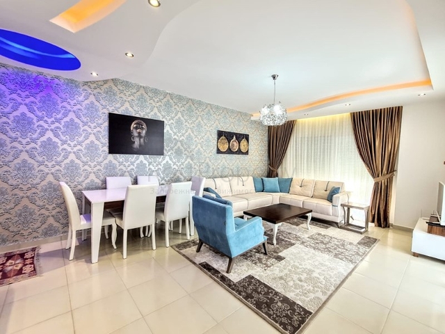 شقة فاخرة - ضمن مجمع 5 نجوم -في مهموتلار / الانيا 